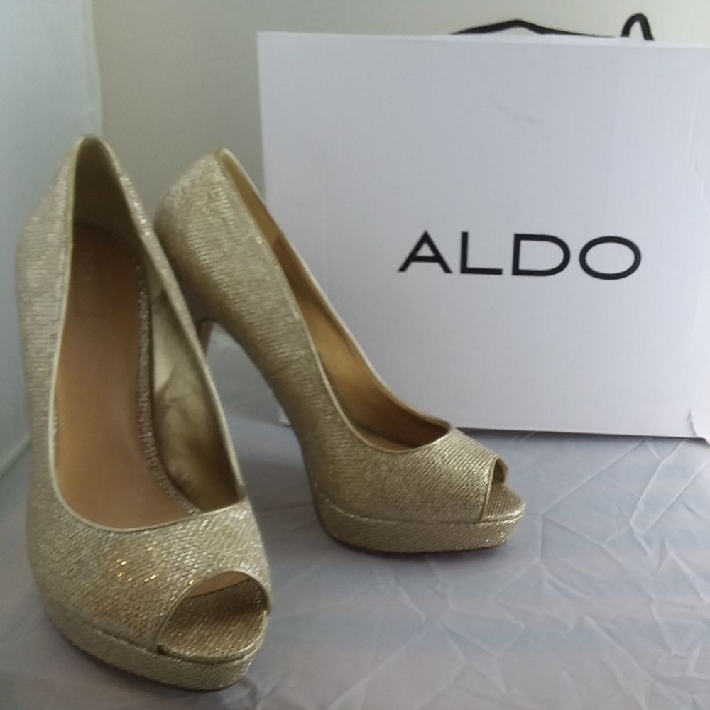 Aldo sz 8.5 Gold Sparkle RaeAnn-82 Open-Toe Heels